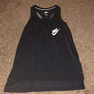 Nike tank